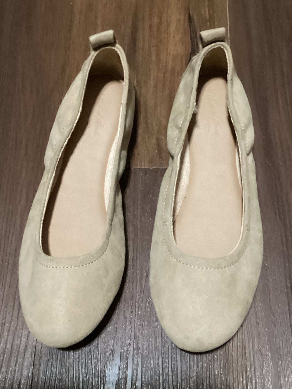 Universal Thread Zara Beige Suede Ballet Flats Sz 6